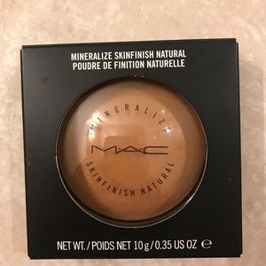 BRAND NEW MAC bronzer